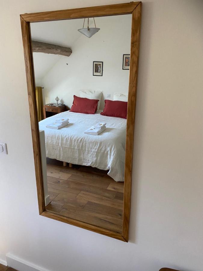 Une Vie En Rose Pressagny-lʼOrgeuilleux Exterior foto