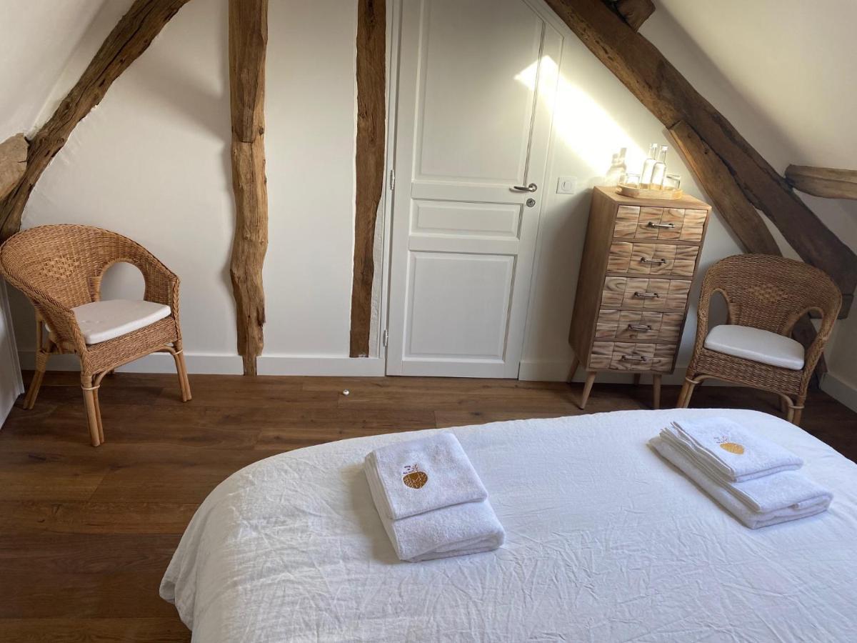 Une Vie En Rose Pressagny-lʼOrgeuilleux Exterior foto